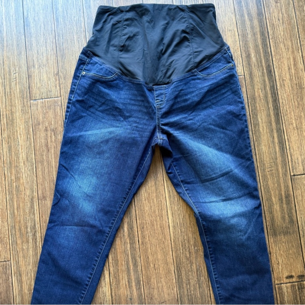 5/$25 Isabel Maternity by Ingrid & Isabel Blue Jeans